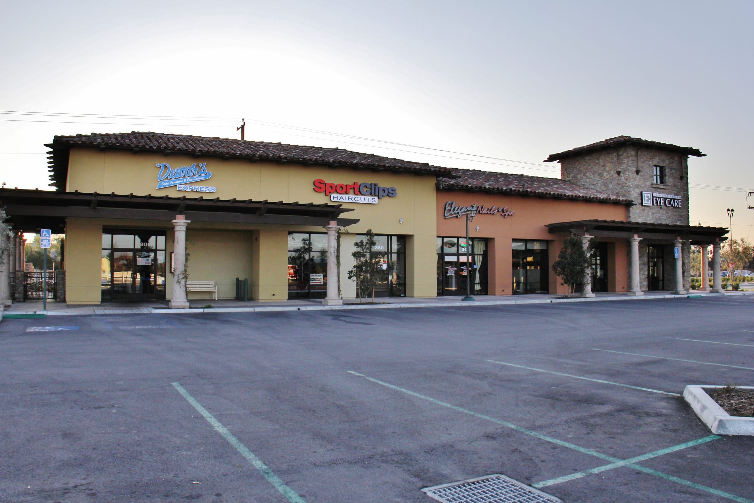 Grand Island Village Retail Center, built by Wallace & Smith (photo 3)