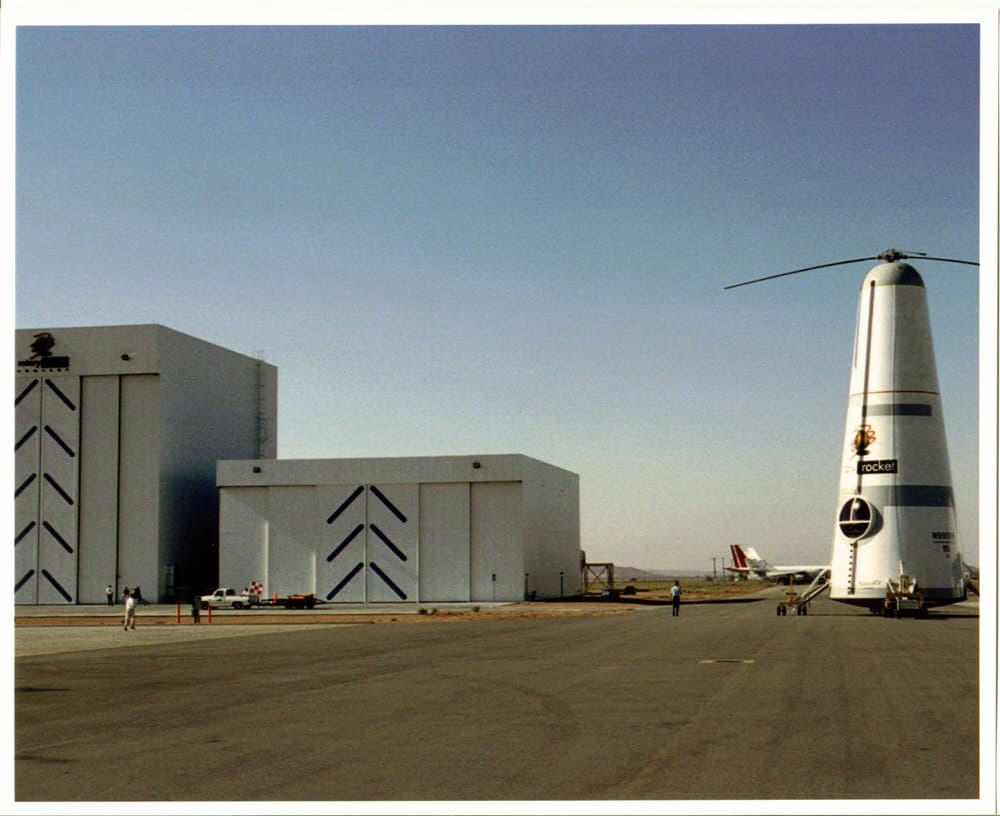 The Rotary Rocket assembly hangar in Mojave