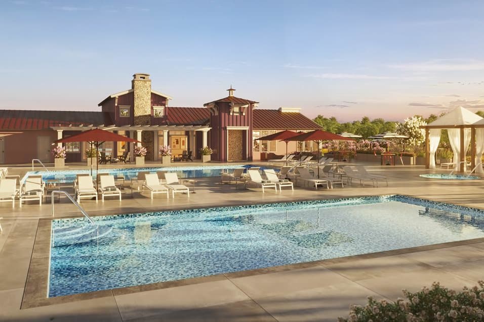 Easton Plaza Apartments in Santa Maria